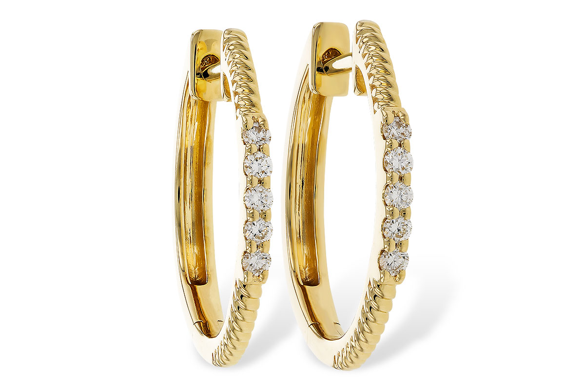 A320-32702: EARRINGS .11 TW