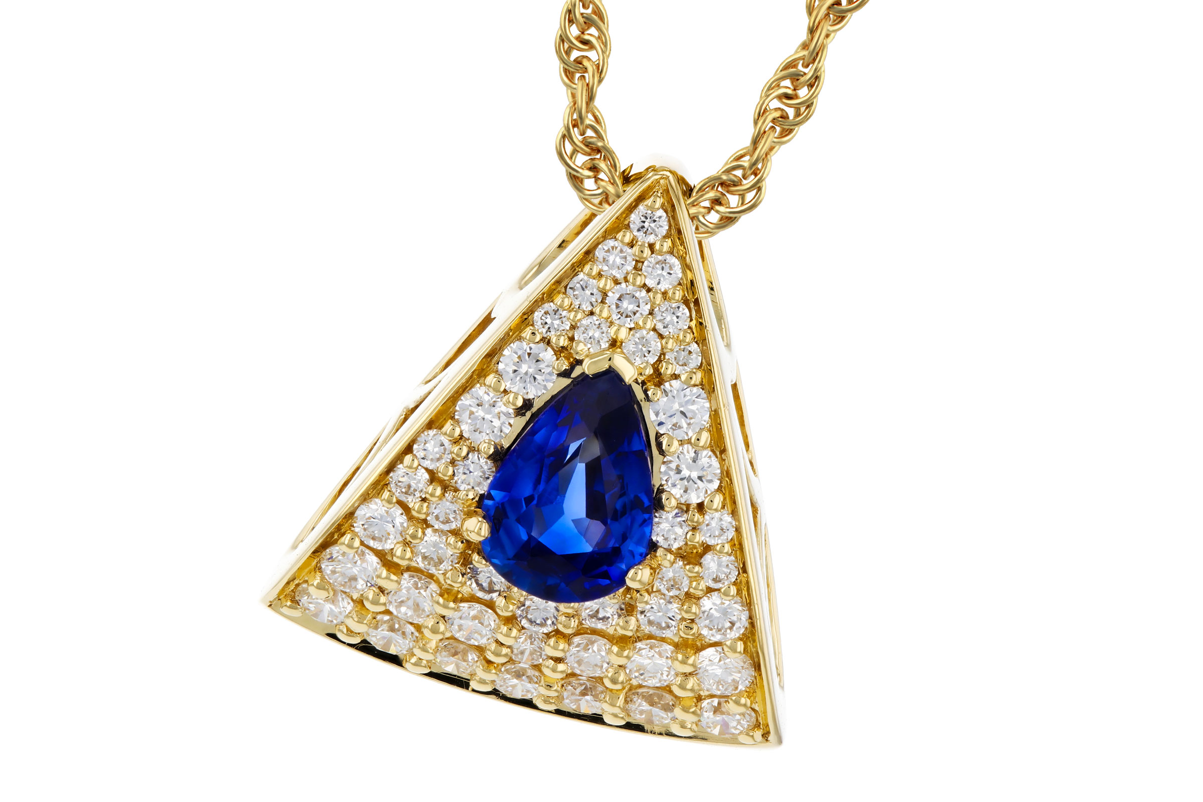 B321-20893: NECKLACE .51 SAPPHIRE .85 TGW (6x4MM SA)
