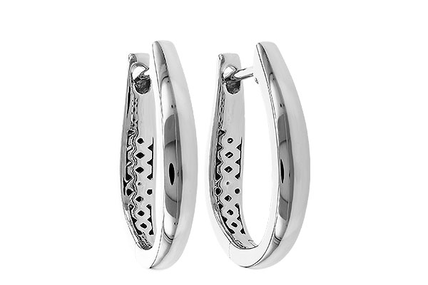 C320-33620: GOLD EARRINGS (17MM)
