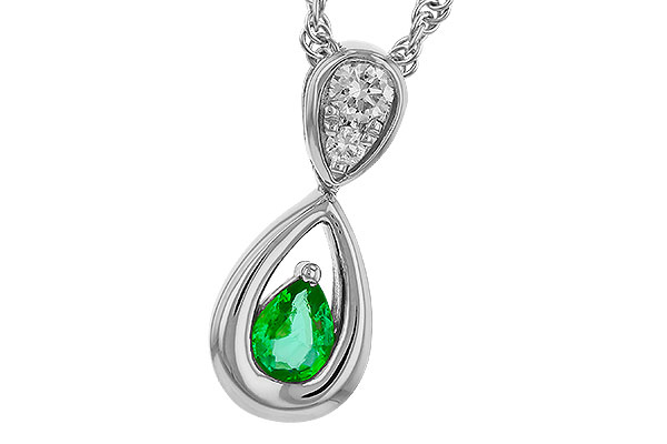 E320-31775: NECKLACE .10 EMERALD .16 TGW (4x3 EMER)