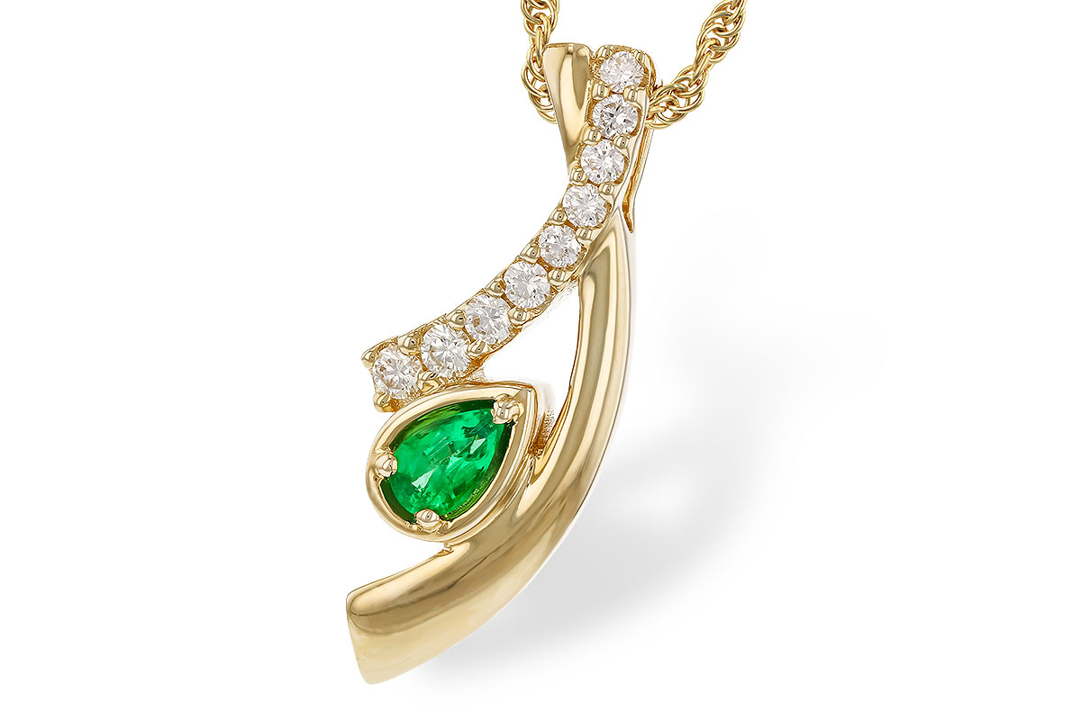 E320-33556: NECKLACE .17 EMERALD .34 TGW (5x3 EMER)