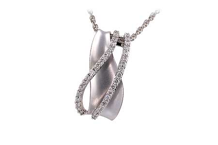 F229-40856: NECKLACE .28 TW