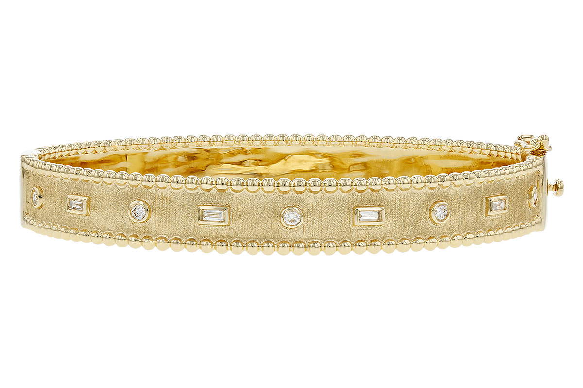 F319-43593: BANGLE .08 BAG .22 TW