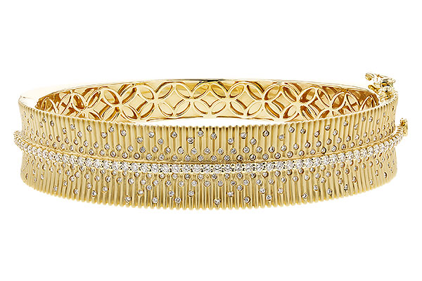 H230-28147: BANGLE BRACELET 1.94 TW (63X54MM)