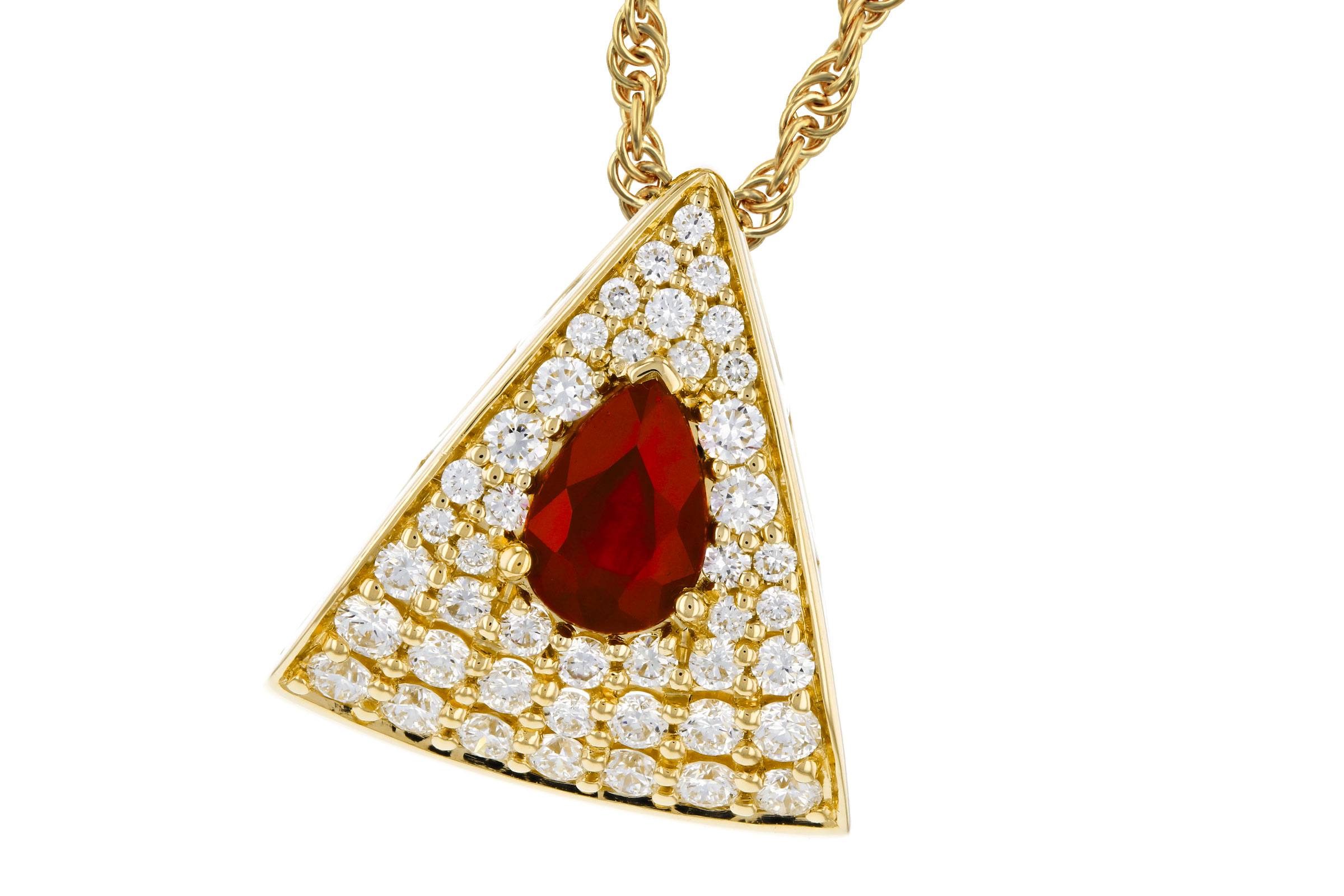 K321-20892: NECKLACE .46 RUBY .80 TGW (6x4MM RU)